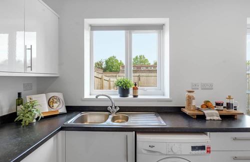 St Helens Casa | St Helens Near Haydock Park Racecourse, Free Parking