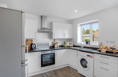 St Helens Casa | St Helens Near Haydock Park Racecourse, Free Parking