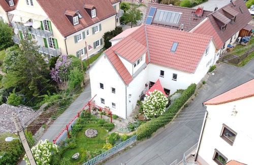 Lobeda-Altstadt Apartamento | Lobdeburgblick apartment with a view & comfort