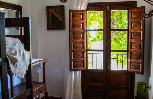 Pitres Apartamento | Apartment 'Chaparra Pitres Apart Fondales' with Mountain Views, Shared Pool and Wi-Fi