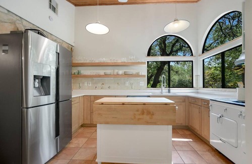 Wimberley Casa | Relaxing Hill Country Stay | Pool + Creekfront