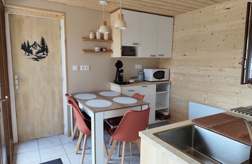 Vernet-la-Varenne Condominio | Cottage atmosphere