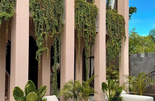 Tulum Villa | La Chamana - Private Luxury Villa in Tulum - Ideal for Groups & Retreats