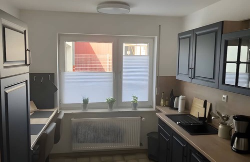 Bad Emstal Apartamento | Apartment 'Ferienwohnung Wartehof' with Shared Garden and Wi-Fi