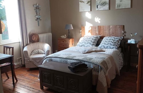 Holnon Casa | Vrbo Property