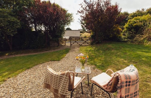 Nolton Apartamento | Modern & Inviting Shepherd`s Hut Near Pembrokeshire Coast