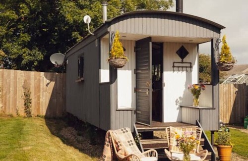 Nolton Apartamento | Modern & Inviting Shepherd`s Hut Near Pembrokeshire Coast