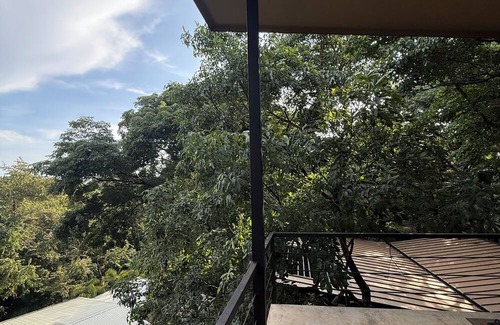 Playa Grande Casa | 2 bedroom Treehouse in Playa Grande - Walk to the beach