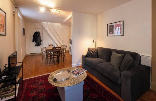 Argenton-sur-Creuse Apartamento | Fisherman's House/Cozy Duplex