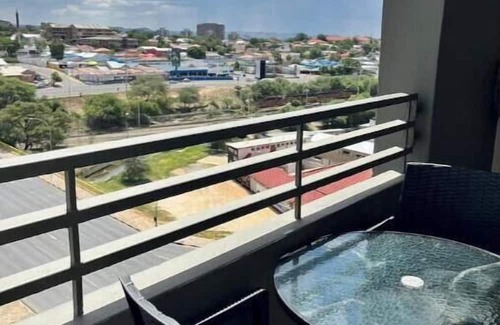 Windhoek Central Apartamento | DMN City Junction Apartment