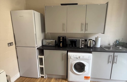 Stoke Newington Apartamento | Stokey Skyline Retreat With Balcony