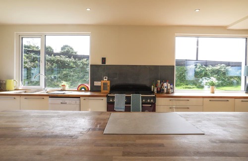 Blackwater Casa | Charming 4-bedroom house in Kilmuckridge, walking distance to a beautiful beach