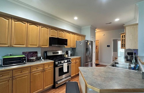 Leland Casa | Magnolia House -3/3 for extended stays!