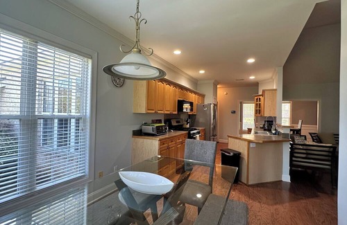 Leland Casa | Magnolia House -3/3 for extended stays!