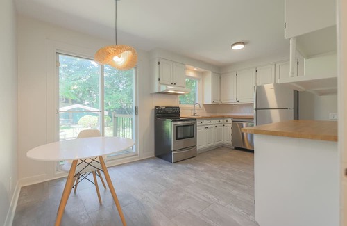 Saint-Bruno-de-Montarville Casa | Charming, well-maintained 3-bedroom home!