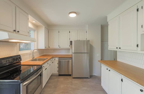 Saint-Bruno-de-Montarville Casa | Charming, well-maintained 3-bedroom home!