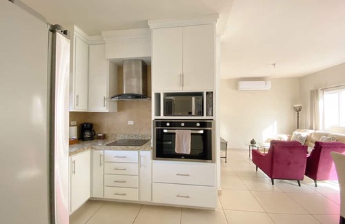 Hermosillo Casa | Sunset House in private property w/Alberca; 5 min Airport and Consulate