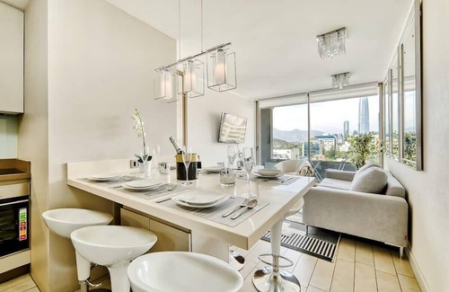 Santiago Apartamento | Luxury Silver 3D Parking & Wifi
