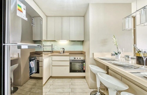 Santiago Apartamento | Luxury Silver 3D Parking & Wifi
