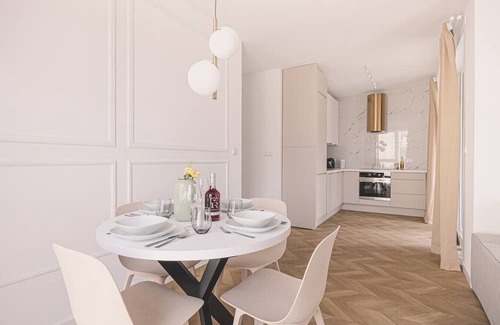 Bydgoszcz Apartamento | Modern Apartment Near Old Market Square