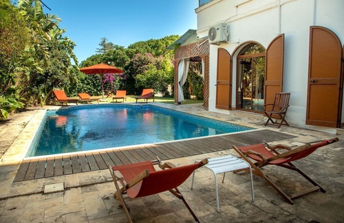 Amilcar Cama Y Desayuno | The house of ruins