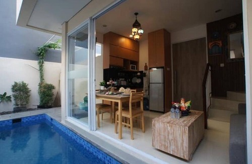 Kutuh Villa | Azura Villa 2 Nusa Dua, Bali – A Hilltop Haven of Elegance and Tranquility