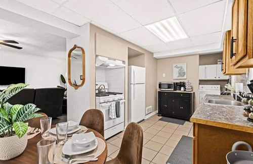 Hazel Park Casa | Clean & Cozy 3BR Home| Friendly City of Hazel Par