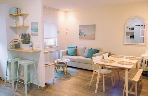 Distrito Oeste Apartamento | Andrea's Apartment, Callao3gijon