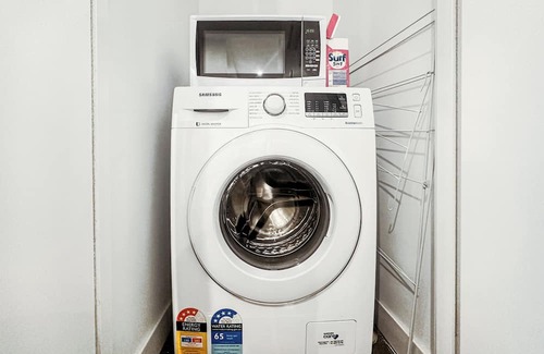 Footscray Apartamento | Footscary quite 1br1ba Apartment Pool Gym