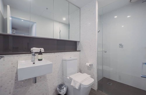Footscray Apartamento | Footscary quite 1br1ba Apartment Pool Gym