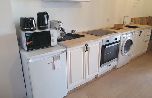 Magnac-Laval Apartamento | Classy 2-bedroom apartment in Magnac-Laval - Home away from Home