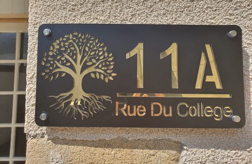 Magnac-Laval Apartamento | Classy 2-bedroom apartment in Magnac-Laval - Home away from Home