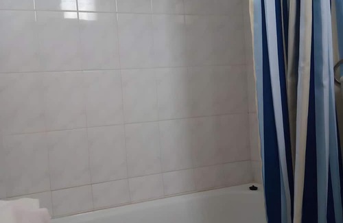 Corte do Pinto Apartamento | Room 'Lareira' with Shared Pool, Wi-Fi and Air Conditioning