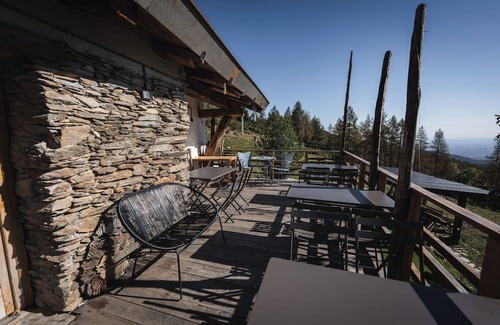 Pramollo Cabina | The magic of the mountains with the comforts of a Hotel