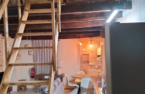 Carrico Casa | Holiday Home 'Recanto Do Pinhal E Mar' with Private Terrace and Wi-Fi