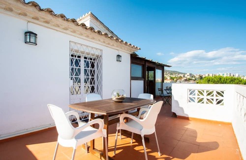 Alella Casa | Mediterranean heaven with sea views