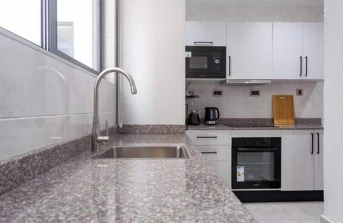 Tesano Apartamento | Charming 4-bedroom/2 units