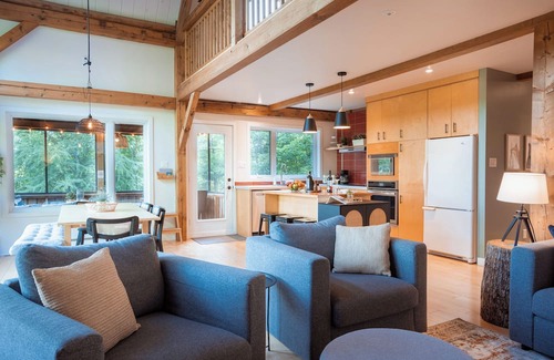 Mauricie Chalet De Esquí | Le Bon Vingt | AC | Veranda | Canoe & SUPs | Firepit