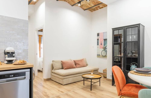 Mislata Apartamento | Luxury apartament, very close to Cabañal Beach, Netflix, Late Checkout