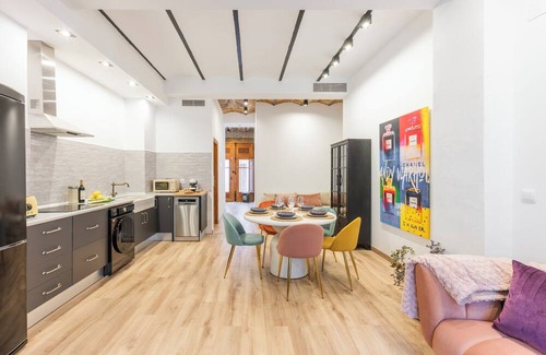 Mislata Apartamento | Luxury apartament, very close to Cabañal Beach, Netflix, Late Checkout
