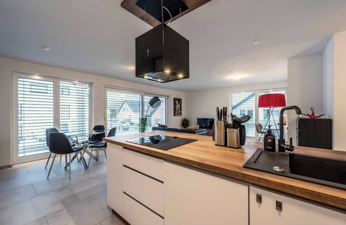 Boeblingen Apartamento | EXQUIS 2-Room Luxus Apartment USM I Fireplace I TerraceI Parking I US Army