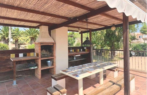 Costa Dorada Casa | La Font - Bungalow with private garden & pool by the sea