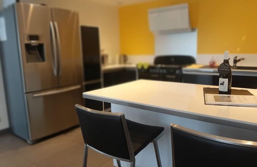 Roche Casa | Holiday Home 'La Clé Des Champs' with Mountain View, Private Terrace and Wi-Fi