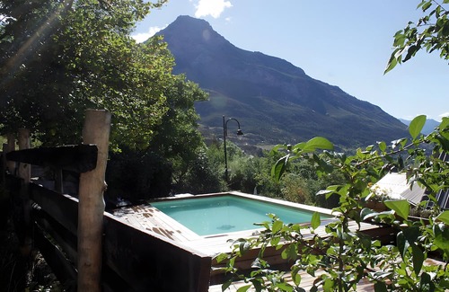 Les Vigneaux Casa | Holiday Home 'L'Eyssart' with Mountain View, Private Terrace and Wi-Fi