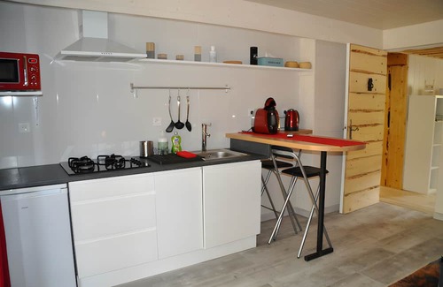 Sisteron Casa | Holiday Home 'Manzafaro' with Mountain View and Private Terrace