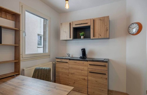Rhein-Erft-Kreis District Apartamento | DEINE BUDE - 5 Zi., Bäder, Küche