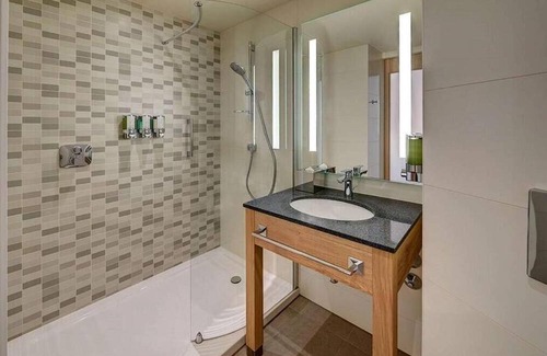 Mitte Hotel | Modern Comfort Minutes from Museum Island & Famous Alexanderplatz!