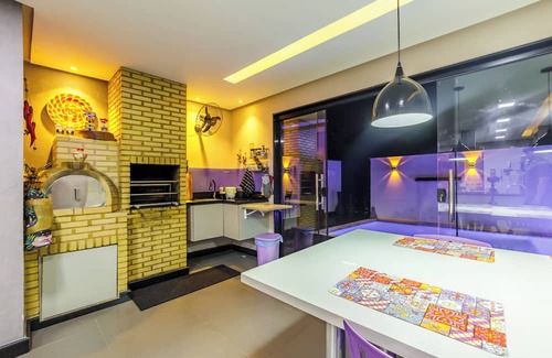 Recreio dos Bandeirantes Casa | 5 minutes from the beach High-end house with elevator and cinema room