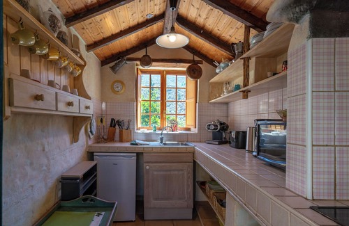 El Jaral Cabaña | Private Cottage with shared Heatable Solar Pool, Sauna, Jacuzzi and Sea View