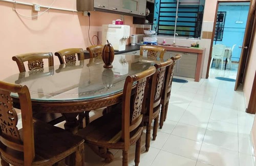 Kampung Sungai Karang Darat Casa | Homestay Murah Cheap and very satisfying